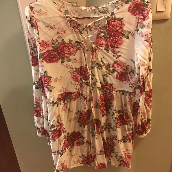 Kori Tops - Floral top